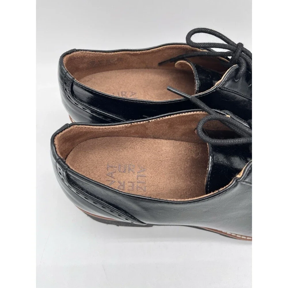 Naturalizer ultra lightweight